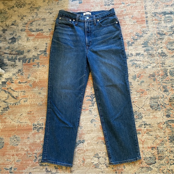 Madewell Women's Perfect Vintage Straight Jean in Mayfield Wash - Picture 5 of 9